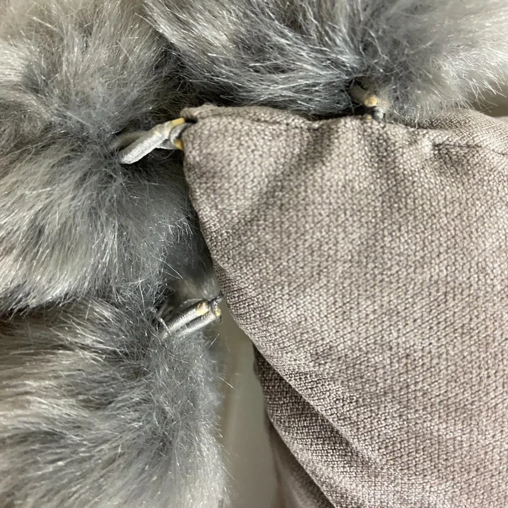 Pier 1 Set 2 pc Pillows Pom pom  Gray
